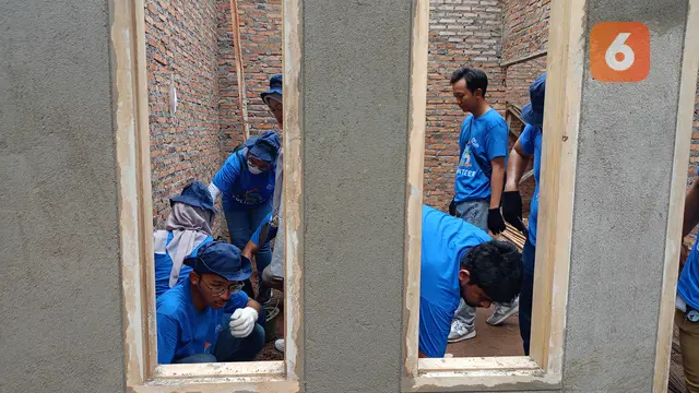 Rehab Rumah Libatkan Karyawan ASDP. (Rabu, 13 Juni 2024). (Yandhi Deslatama/Liputan6.com).