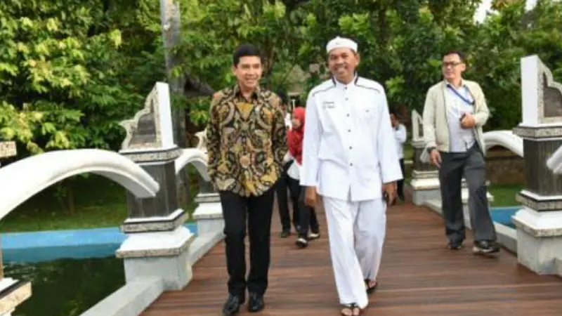 Menteri PAN-RB Yuddy Chrisnandi dan Bupati Purwakarta Dedi Mulyadi.