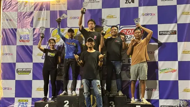 Seri 2 Super Street Night Race 2025