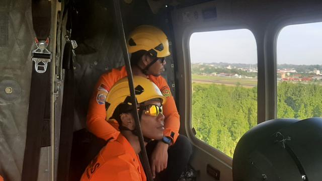 Tim SAR gabungan memutuskan pencarian terhadap pesawat kargo Smart Air dilanjutkan Sabtu (9/3/2024). Pesawat Smart Air sempat dilaporkan hilang kontak, pada Jumat pagi (8/3/2024).