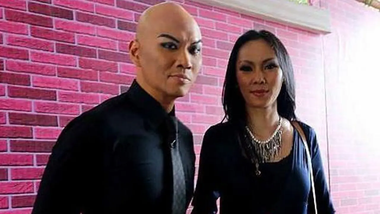 Calina Oktarani dan Deddy Corbuzier
