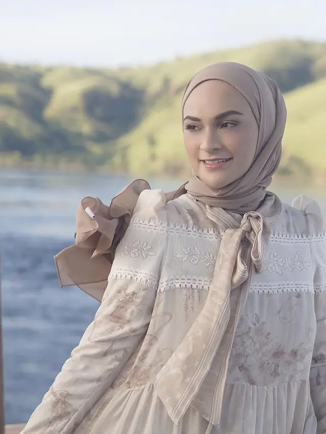 6 Potret Futri Zulya Savitri yang Kini Berganti Nama, Mantan Istri Ahmad Mumtaz