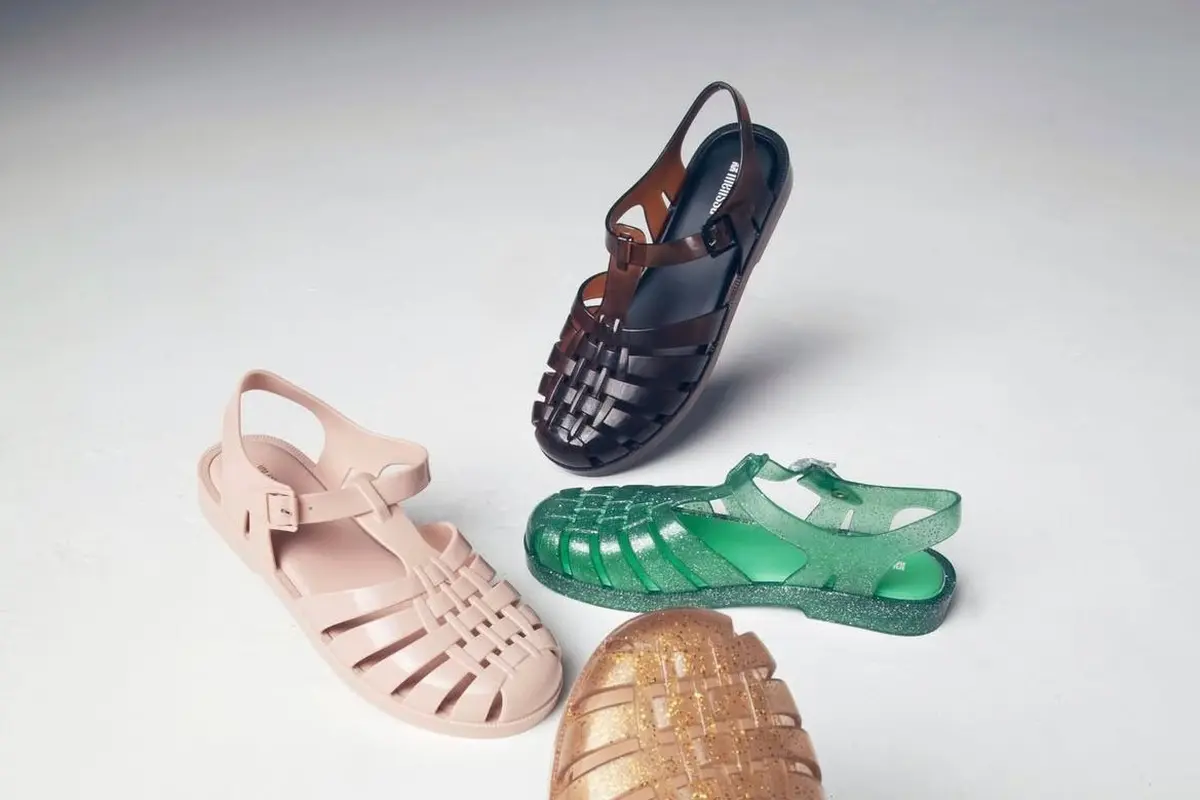 Rekomendasi sepatu untuk musim hujan