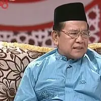 KH Anwar Sanusi