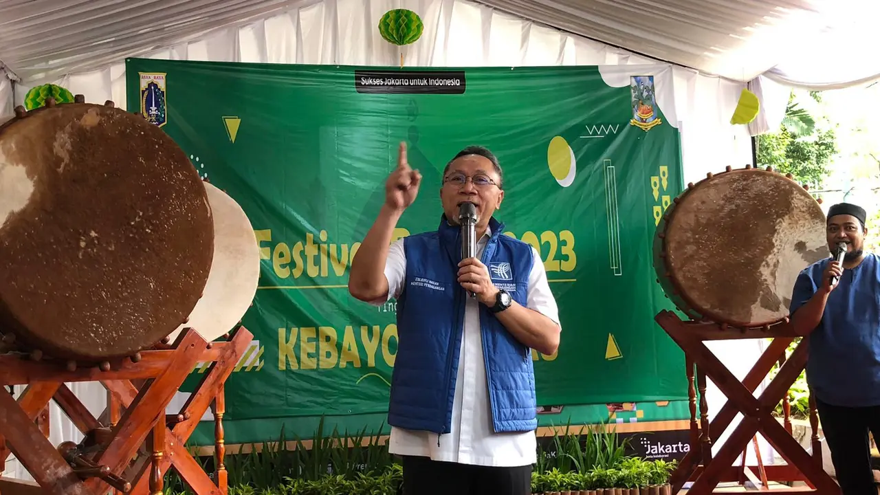 Menteri Perdagangan (Mendag) Zulkifli Hasan kembali menghadiri pelaksanan pasar murah Bazar Ramadhan dalam rangka menjaga stabilitas harga dan ketersediaan barang kebutuhan pokok