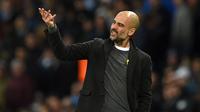 Pelatih Manchester City, Pep Guardiola termasuk dalam deretan pelatih muda yang berkiprah di Premier League. Guardiola lahir di Santpedor, Spanyol 18 Januari 1971 dan melakukan debut Premier League pada 13 August 2016 melawan Sunderland. (AFP/Oli Scarff)