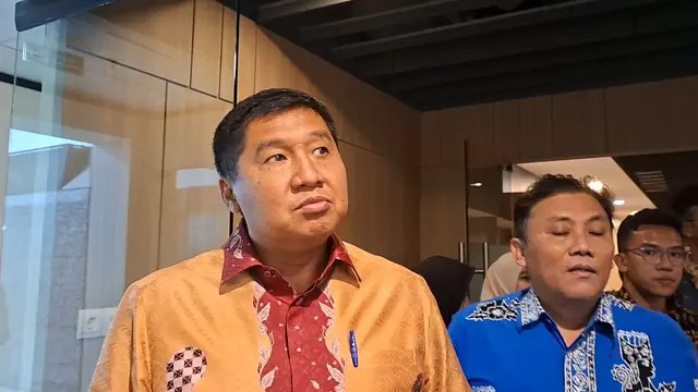 Menteri Perumahan dan Kawasan Permukiman (PKP) Maruarar Sirait di Kantor BP Tapera, Menara Mandiri, Jakarta, Jumat malam (17/4/2026). (Foto: Liputan6.com/Arief RH)