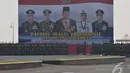 Menurut SBY, rakyat akan bangga jika memiliki tentara yang kuat. Pesan SBY untuk prajurit TNI untuk terus menjunjung tinggi kesatuan dan bekerja keras membela NKRI, Surabaya, Selasa (07/10/2014) (Liputan6.com/Johan Tallo) 