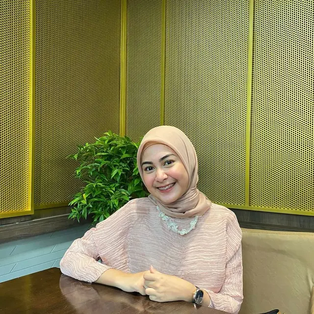 6 Selebgram Ini Berhijab Sebelum Usia 25 Tahun, Dara Arafah Jemput Hidayah