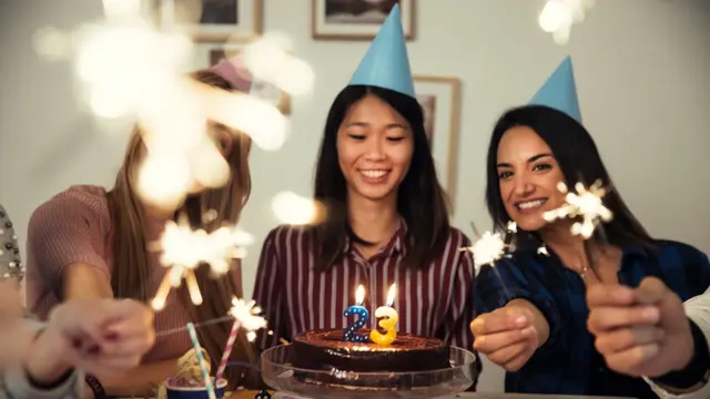 Ilustrasi ulang tahun, bestie, sahabat, teman