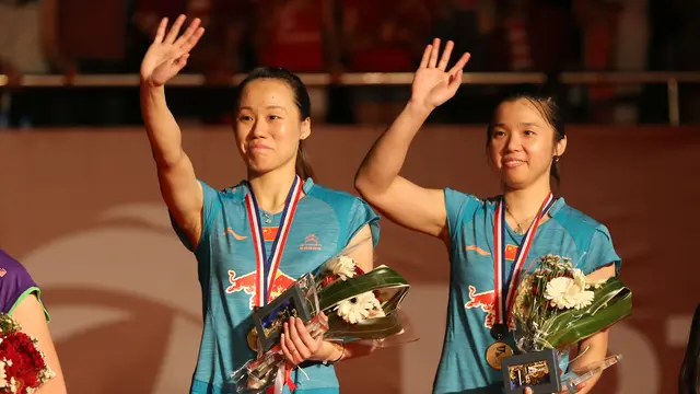 Zhao Yunlei / Tian Qing