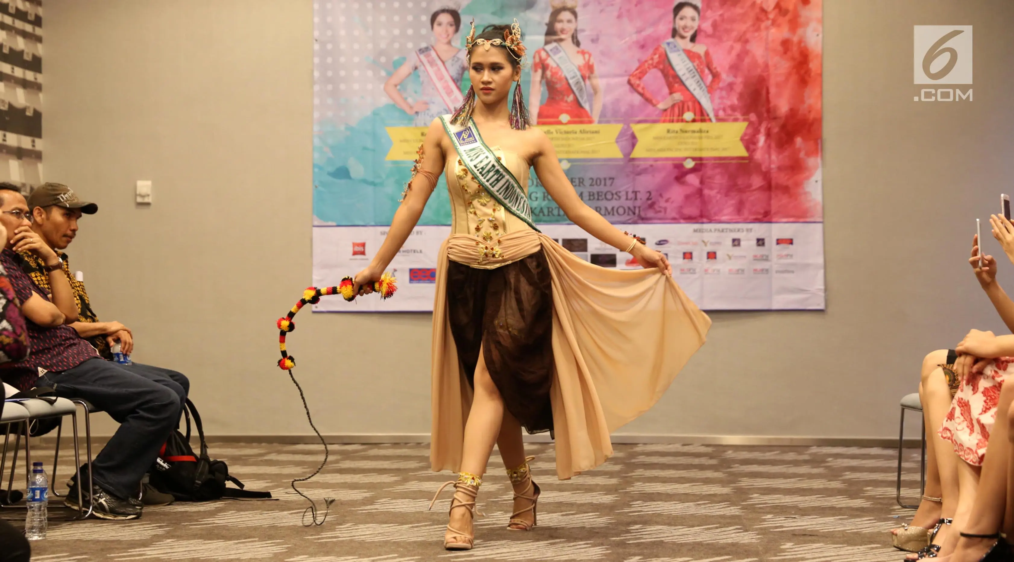 Miss Earth Indonesia 2017, Michelle Victoria Alriani. (Rizky Aditya Saputra/Liputan6.com)