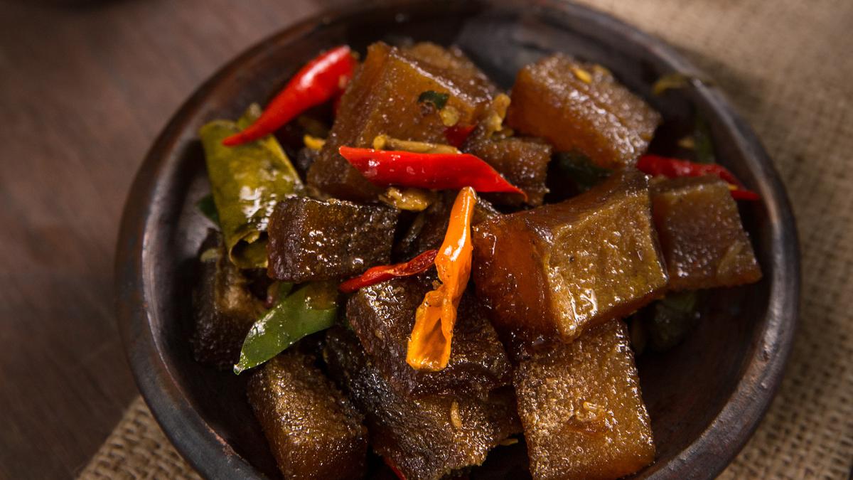 Rahasia Masak Oseng Kikil yang Sering Alot agar Lembut dan Bumbunya Meresap