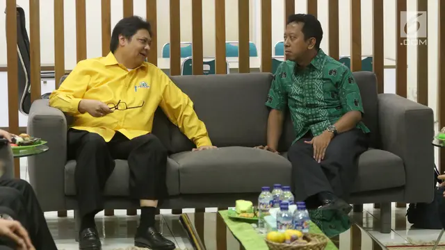 Airlangga Hartarto Temui Romahurmuziy