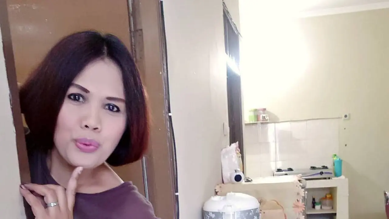 Elly Sugigi