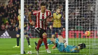 Pemain Southampton, Jose Fonte, merayakan gol yang dicetaknya ke gawang Arsenal pada laga Boxing Day. Arsenal takluk 0-4. (Reuters/Alan Walter)