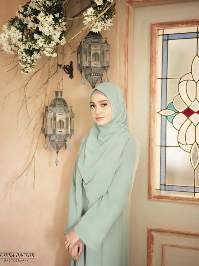 7 Gaya Penampilan Syifa Hadju saat Pakai Hijab, Banjir Pujian