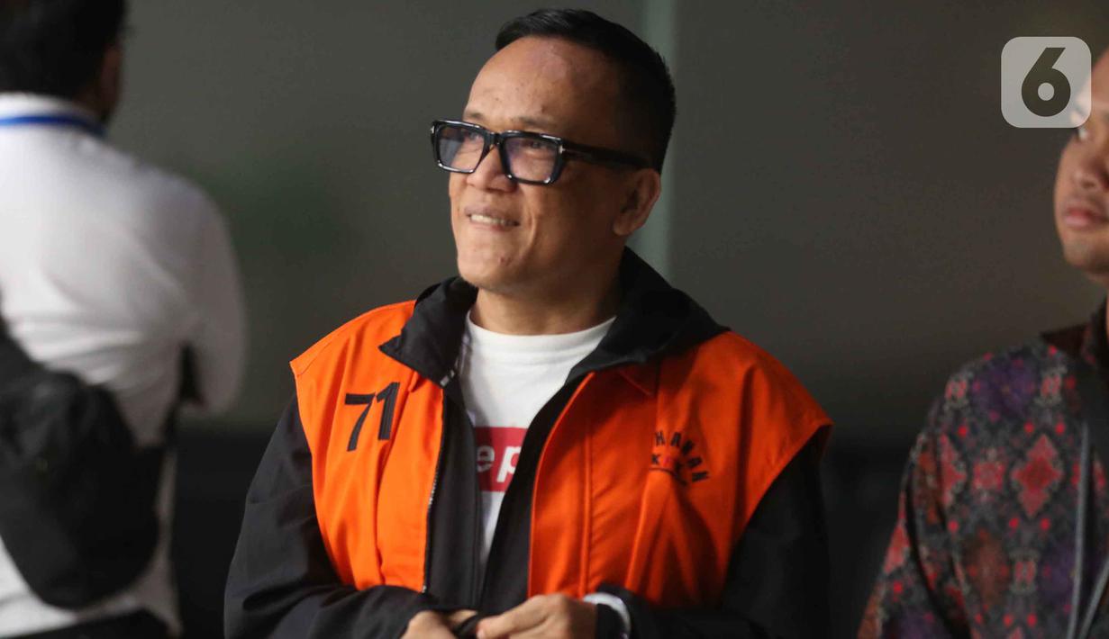 Sebelumnya, masa penahanan Noel diperpanjang penyidik KPK sejak 19 November sampai dengan 18 Desember 2025. Tampak dalam foto, mantan Wakil Menteri Ketenagakerjaan, Immanuel Ebenezer Gerungan (Noel) usai menjalani pemeriksaan lanjutan di gedung Merah Putih Komisi Pemberantasan Korupsi (KPK), Jakarta, Selasa (25/11/2025). (Liputan6.com/Helmi Fithriansyah)