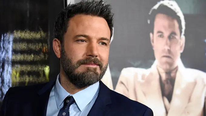 [Bintang] Remas Payudara Hilarie Burton, Ben Affleck Minta Maaf