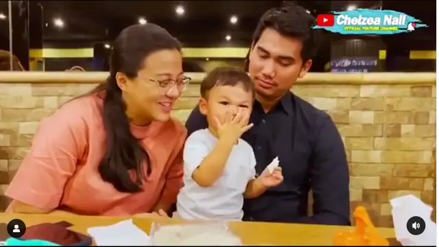 Dituding Penyebab Sus Rahma Berhenti Bekerja, Ini 6 Potret Chelzea Verhoeven Momong Kiano