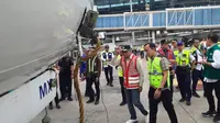 Jelang arus mudik lebaran 2024, Menteri Perhubungan Budi Karya Sumadi, lakukan pemantauan kesiapan dan ramp check sejumlah maskapai di Bandara Internasional Soekarno Hatta, Jumat (29/3/2024).