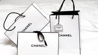 Ilustrasi tas Chanel. (dok. Laura Chouette/Unsplash)
