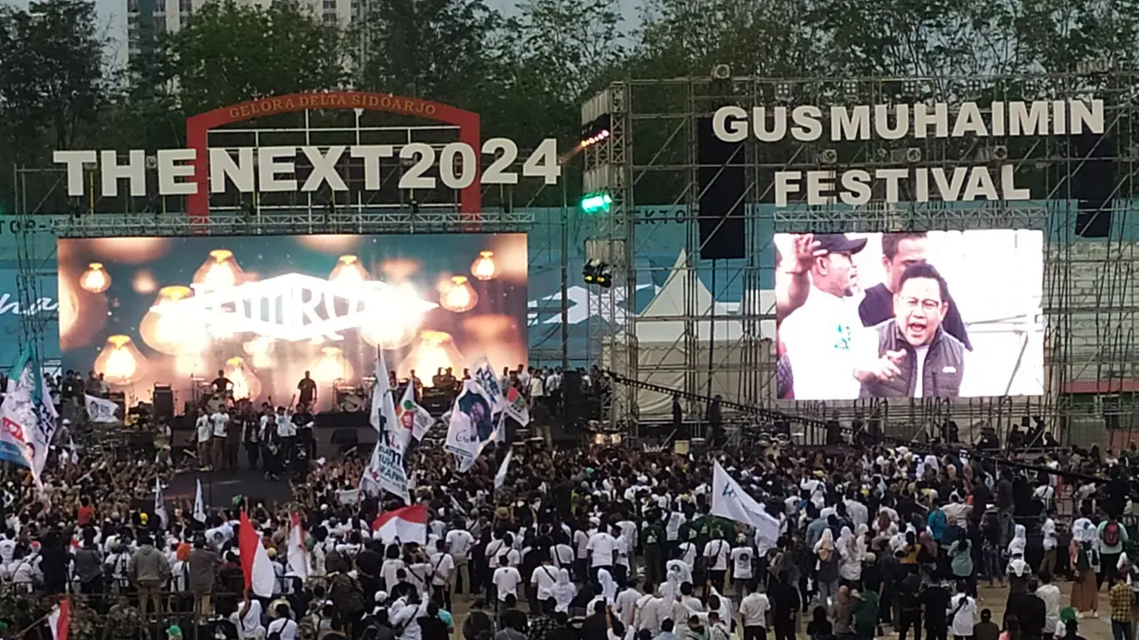 Acara Gus Muhaimin festival the next 2024 dan memadati stadion Gelora Delta Sidoarjo. (Dian Kurniawan/Liputan6.com)