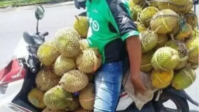 8 Potret Serba-Serbi Driver Ojol Antar Pesanan Ini Bikin Geleng Kepala