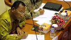 Kepala BNPT, Ansyaad Mbai mengikuti Rapat Dengar Pendapat dengan Komisi III DPR, Jakarta, Rabu (27/5/2015). DPR meminta penjelasan terkait dengan koordinasi antar lembaga dalam pemberantasan tindak pidana terorisme. (Liputan6.com/Helmi Afandi)