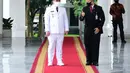 Wakil Gubernur DKI Jakarta Ahmad Riza Patria tiba jelang pelantikan di Istana Negara, Jakarta, Rabu (15/4/2020). Politisi Partai Gerindra mengisi kursi Wagub DKI yang kosong hampir dua tahun sejak ditinggal Sandiaga Uno. (Biro Pers Kepresidenan)