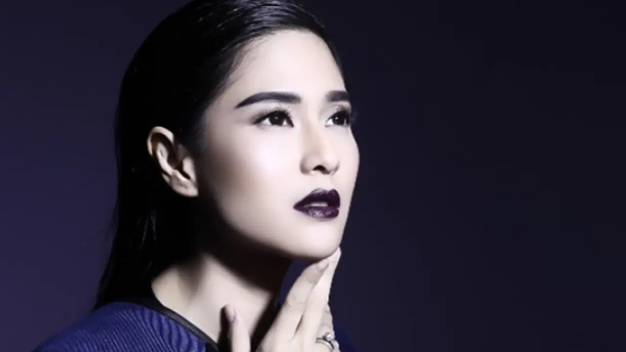 Dian Sastro Wardoyo