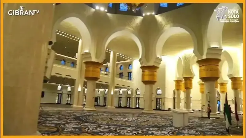 Masjid Sheikh Zayed Solo