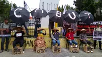 Aksi penolakan pembangunan pabrik semen Rembang di Pekanbaru, Riau, Rabu (29/3/2017). (Liputan6.com/M Syukur)