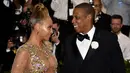 Kabar perselingkuhan Jay Z tentunya mengejutkan banyak pihak mengingat dirinya dan Beyonce kerap tampil mesra. (Bintang/EPA)