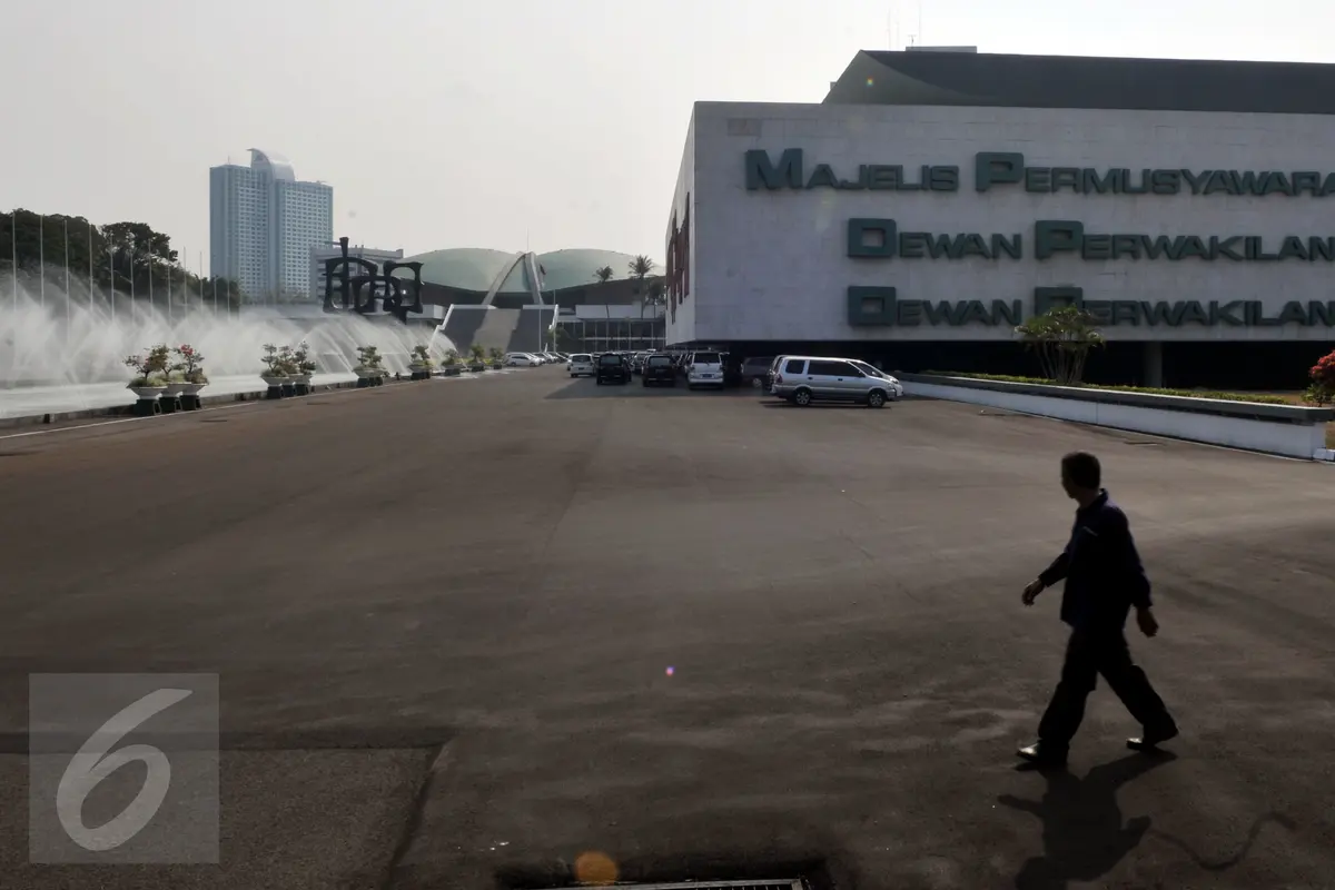 20151105- Gedung Nusantara DPR RI-Jakarta- Johan Tallo