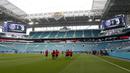Para pemain Paris Saint-Germain mengikuti sesi latihan di Miami, Selasa (25/7/2017). Paris Saint-Germain akan menghadapi Juventus pada laga turnamen pramusim bertajuk International Champions Cup 2017 di AS. (AP/Lynne Sladky)
