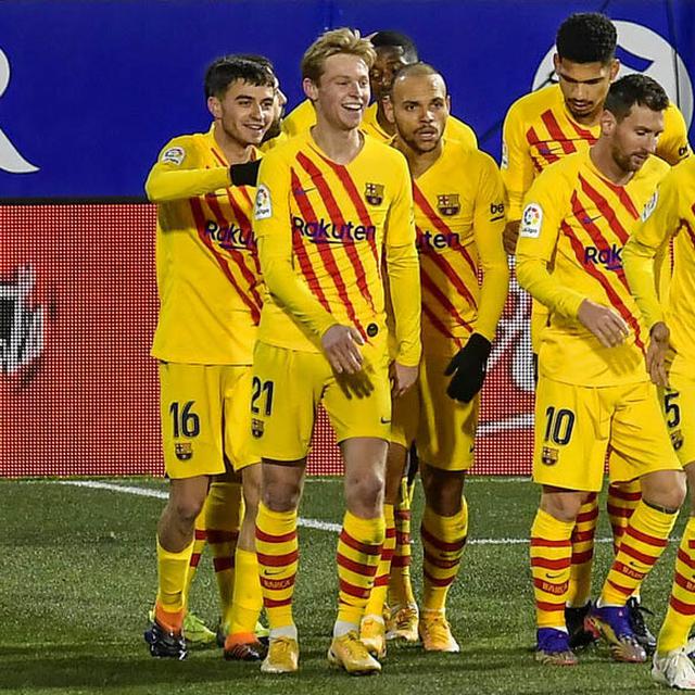 Sedang Bertanding Ini Link Live Streaming Barcelona Vs Huesca Di Vidio Bola Liputan6 Com