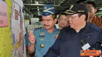 Citizen6, Jakarta: Menkokesra H.R. Agung Laksono melepas KRI Banda Aceh-593 dalam rangkaian kegiatan Sail Morotai 2012 di Dermaga JICT II Tanjung Priok, Jakarta Utara, Selasa (28/08). (Pengirim: Kadispen Kolinlamil). 