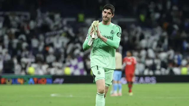Foto: Penyelamatan-Penyelamatan Gemilang Thibaut Courtois saat Bawa Real Madrid ke Babak 16 Besar Liga Champions
