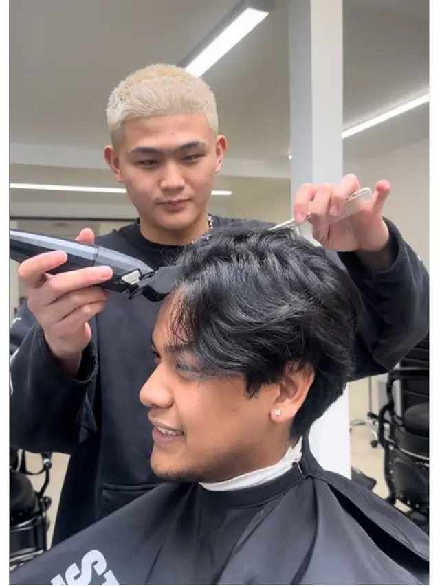 6 Potret Transformasi Gaya Rambut Nino Kuya, Kini Bikin Pangling