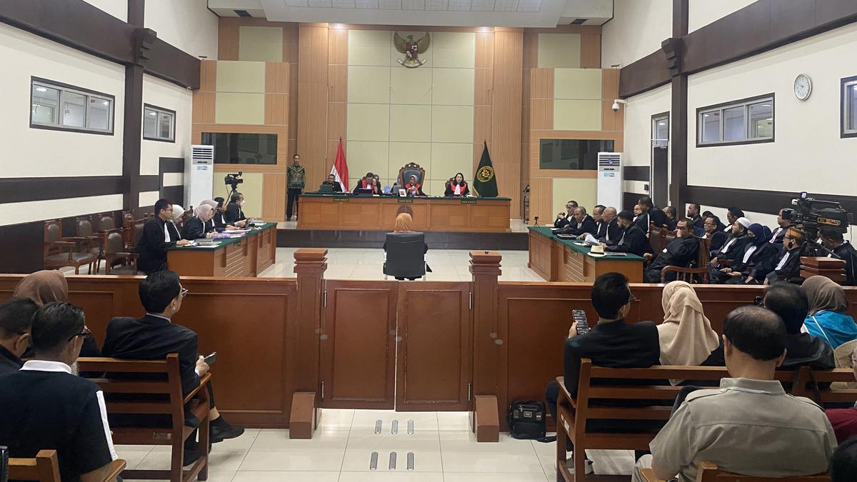 Kubu Dokter Tifa Minta Hakim Tolak Dakwaan Jaksa