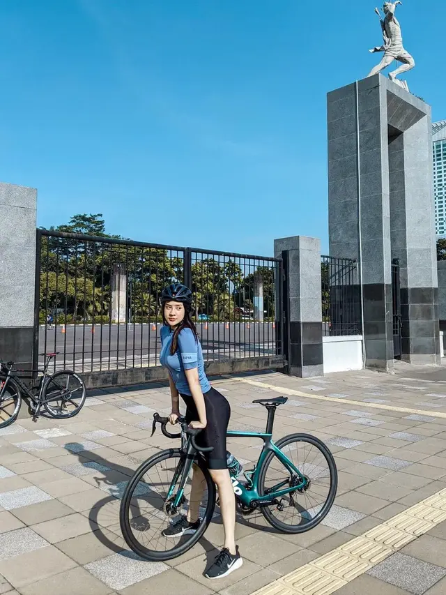 Anya Geraldine (Instagram/anyageraldine)