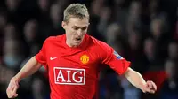 8. Darren Fletcher - Menjadi tumpuan dibawah nahkoda Sir Alex Ferguson. Penampilan apiknya bersama Setan Merah tak tertular bersama timnas Skotlandia yang hingga saat ini gagal unjuk gigi di Piala Dunia. (AFP/Andrew Yates)