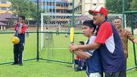 Garuda Baseball Softball Club bekerja sama dengan Sekolah Global  Mandiri meluncurkan program pengenalan baseball dan softball untuk anak-anak berkebutuhan  khusus. (Bola.com/Dok. Garuda Baseball Softball Club)