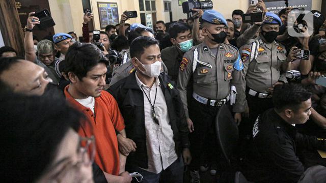 Rizky Billar Ditahan Terkait Kasus KDRT Lesti Kejora, Ini Pertimbangan Polisi - News Liputan6.com