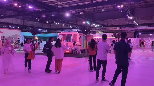 World of Barbie: Dreams Made Here