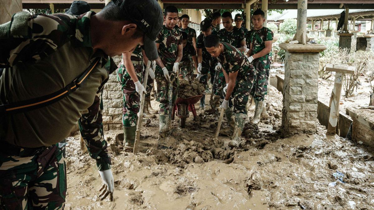 Pembersihan Rumah Sakit Daerah Aceh Tamiang Terus Dikebut