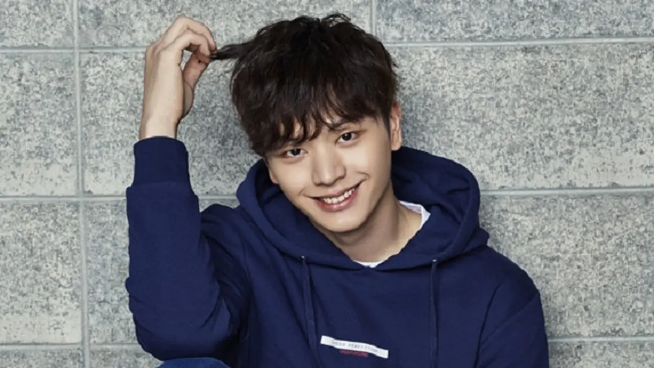 [Bintang] Ulang Tahun ke-23, Ini 8 Foto Ganteng Sungjae BTOB