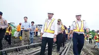 Menteri Perhubungan Budi Karya Sumadi meninjau langsung pembangunan jalur ganda kereta api Palembang–Prabumulih dan Martapura–Baturaja (Dok Foto: Kemenhub)