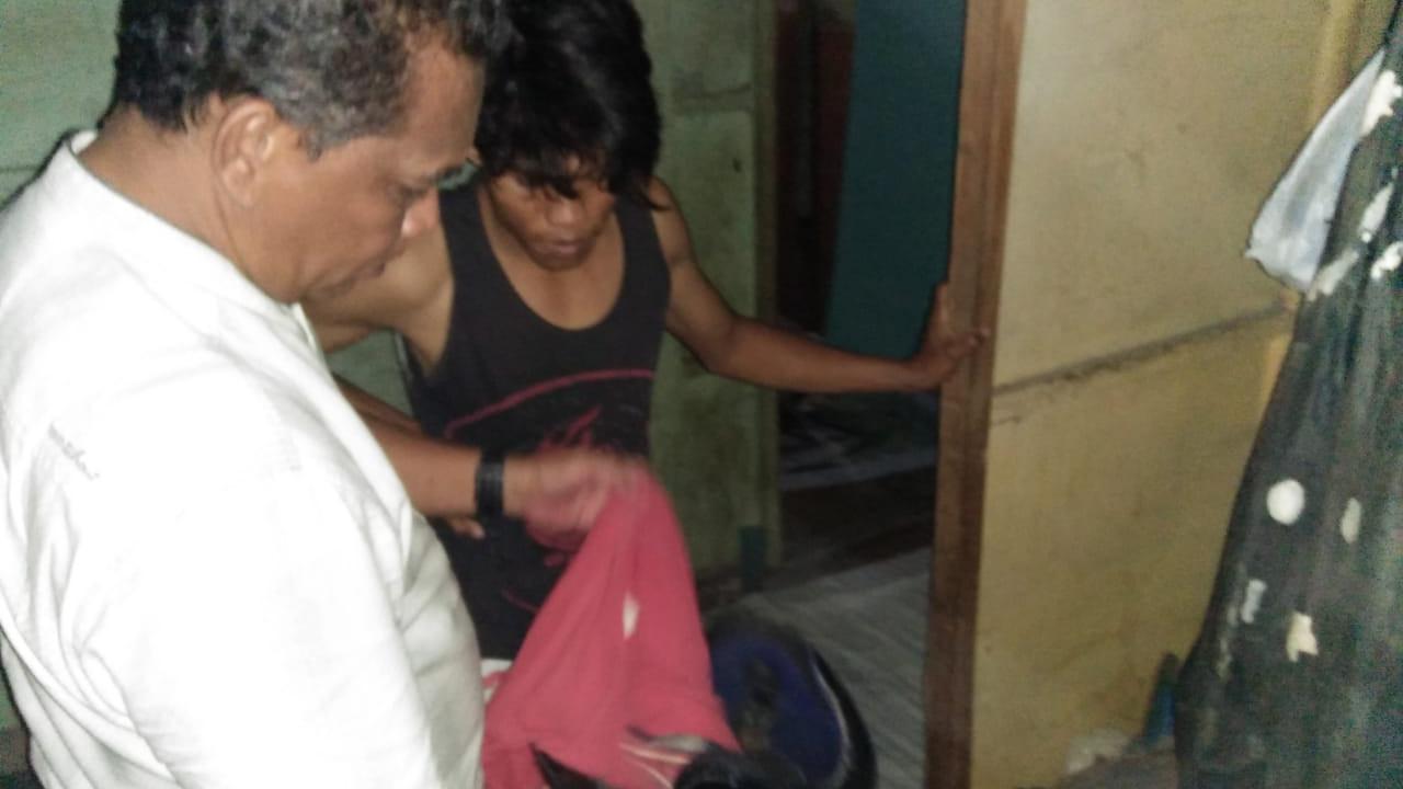 Polisi menangkap terduga pelaku teror alat kelamin di Polman. (Foto: Liputan6.com/Istimewa/Abdul Rajab Umar)